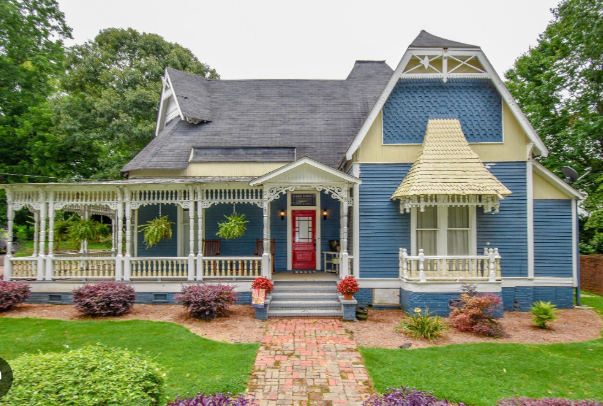 Tips for Transitioning to an Older Home: A Preparation Guide